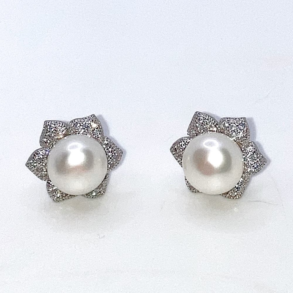 Sterling Silver Freshwater Pearl CZ Floral Flower Stud Earrings .6”